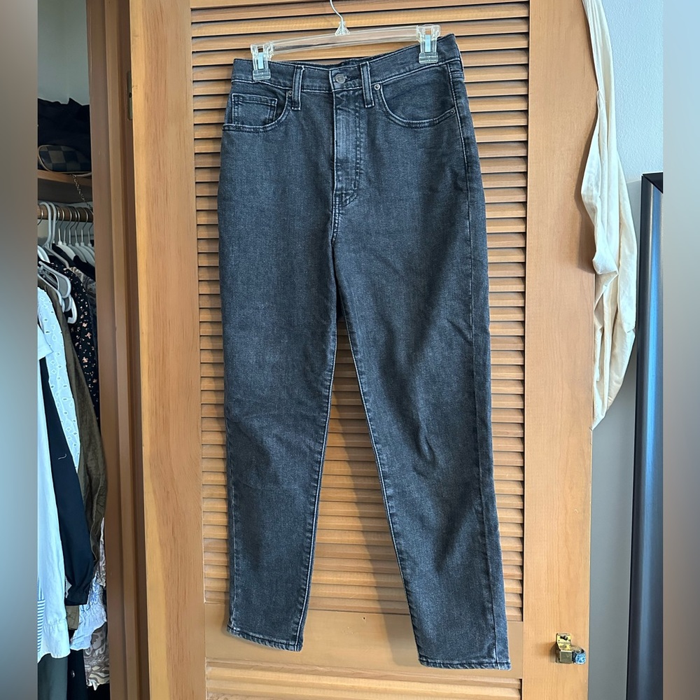 Levi’s High Waisted Taper Jeans
